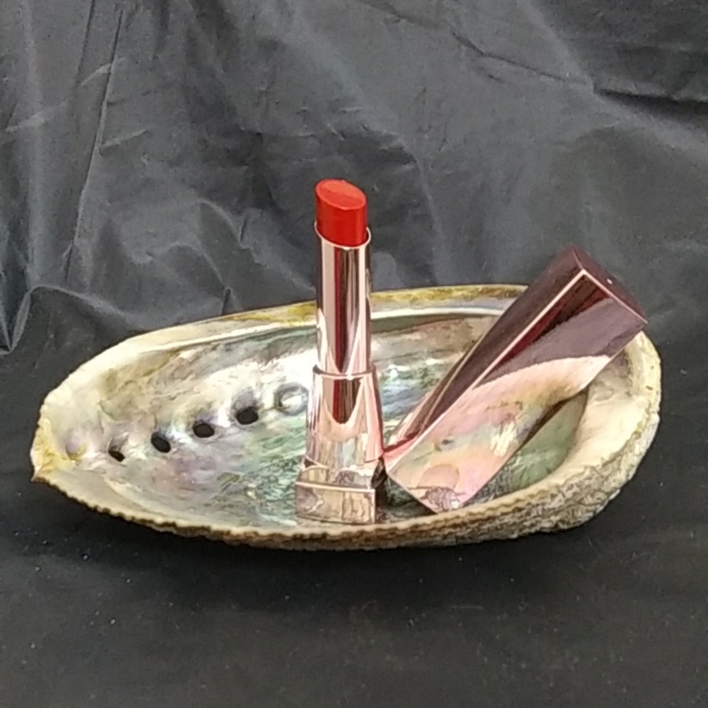 Maybelline Shine Lipstick Shade 090 Color Scarlett Flame
